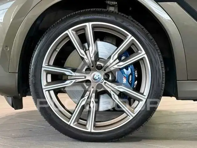 2020 BMW X6