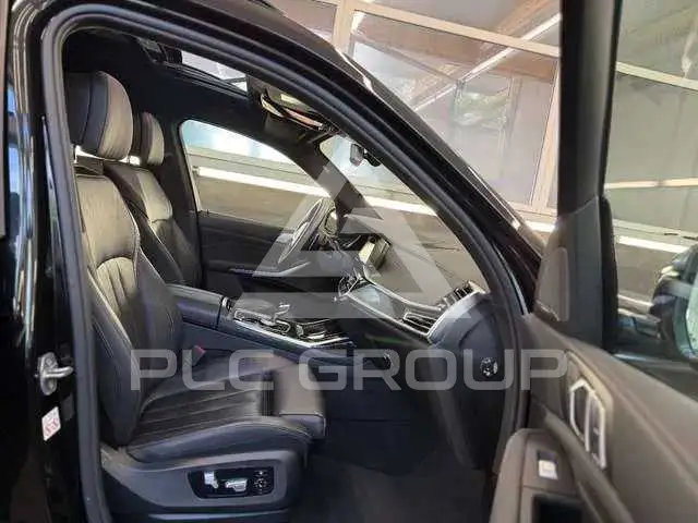 2020 BMW X7