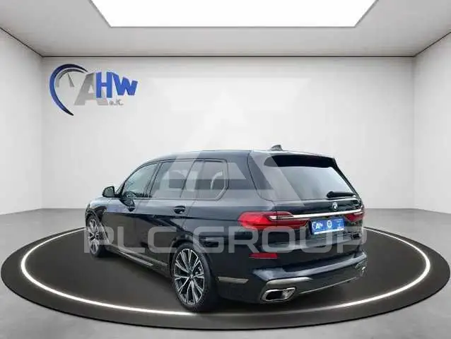 2020 BMW X7