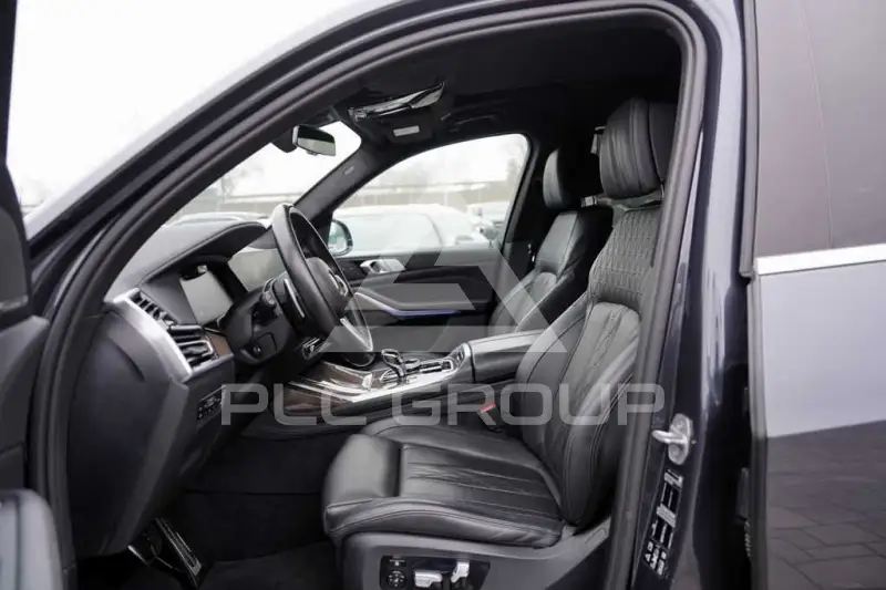2020 BMW X7