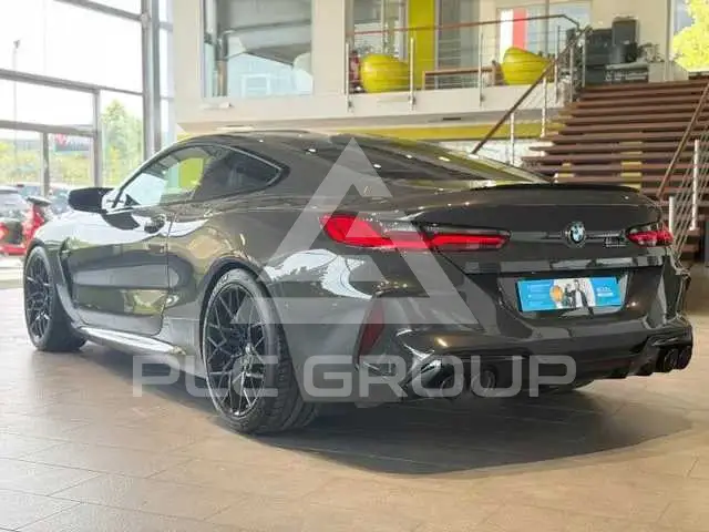 2020 BMW M8