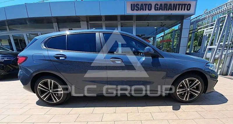 2020 BMW 120