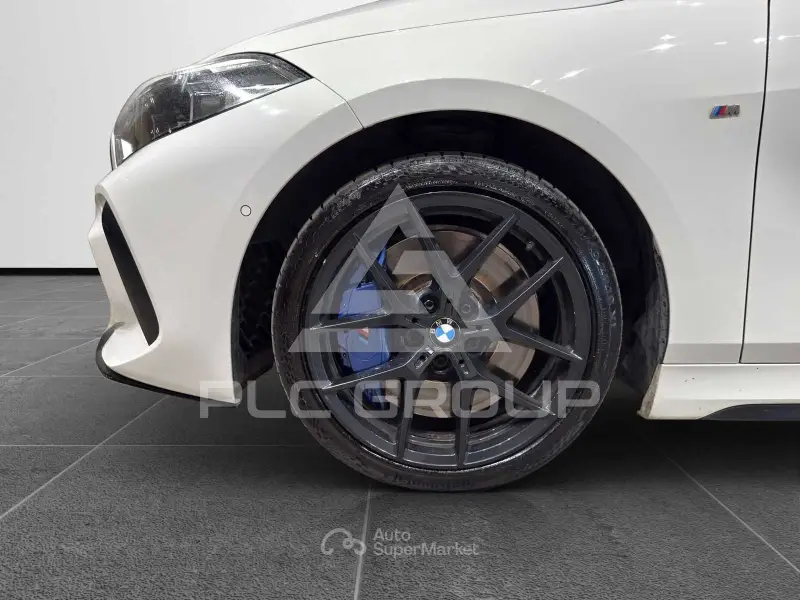 2020 BMW 120