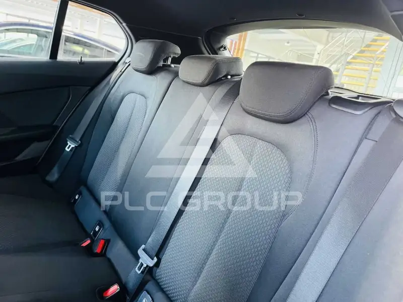 2020 BMW 120