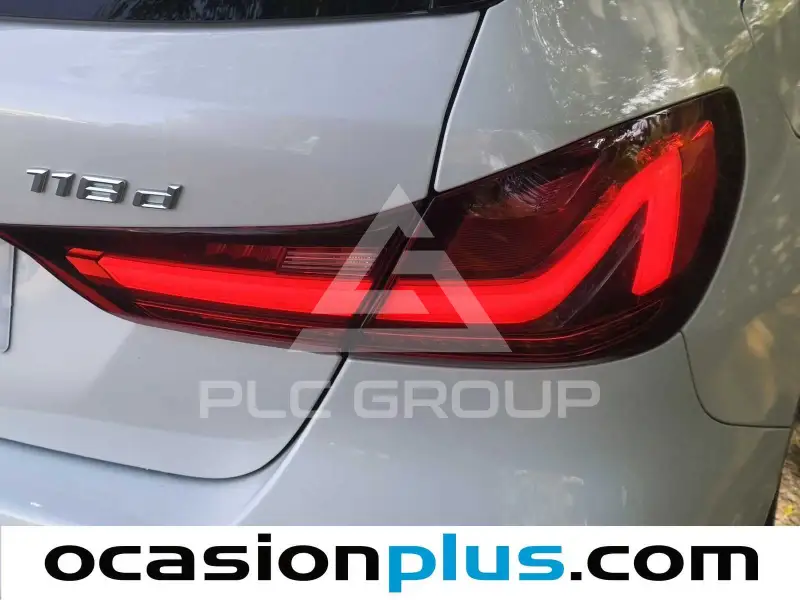 2020 BMW 120