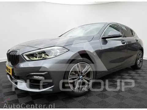 2020 BMW 120
