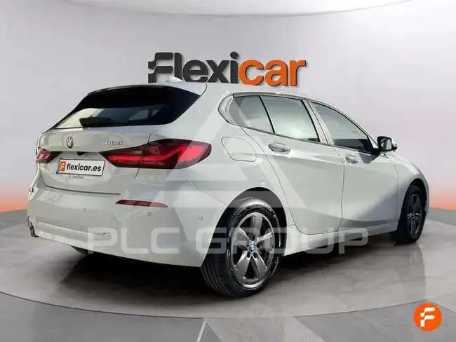 2020 BMW 120