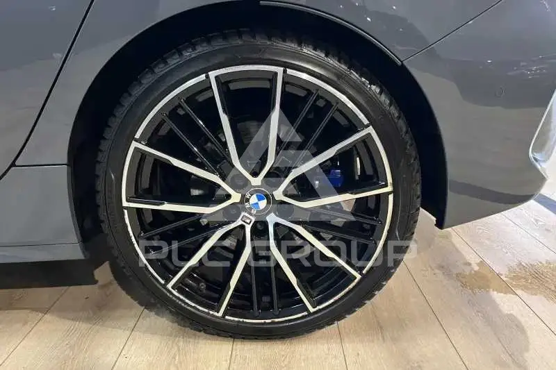 2020 BMW 120