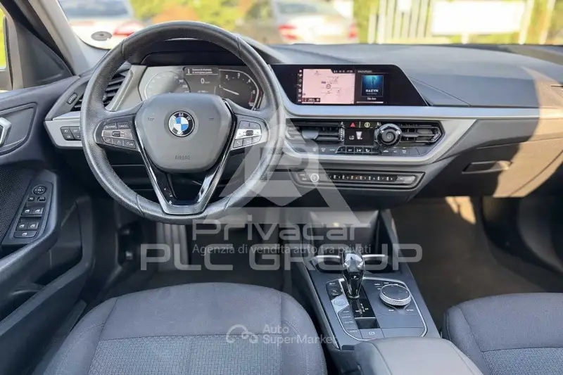 2020 BMW 120
