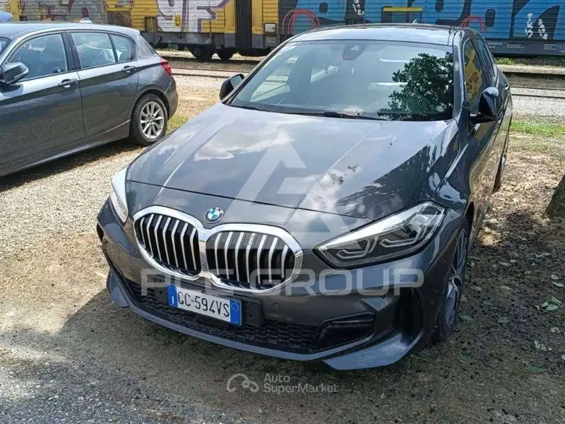 2020 BMW 120