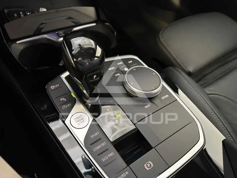 2020 BMW 120
