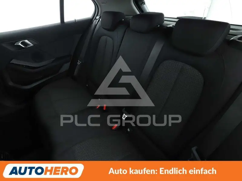 2020 BMW 120