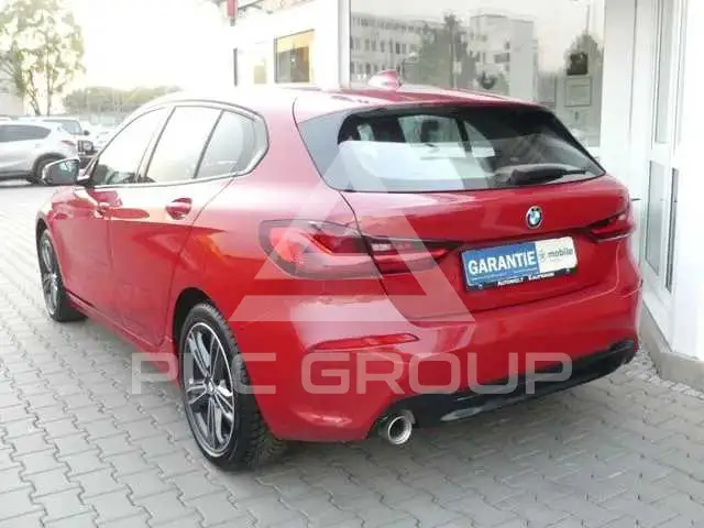 2020 BMW 120