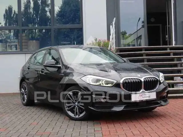 2020 BMW 120