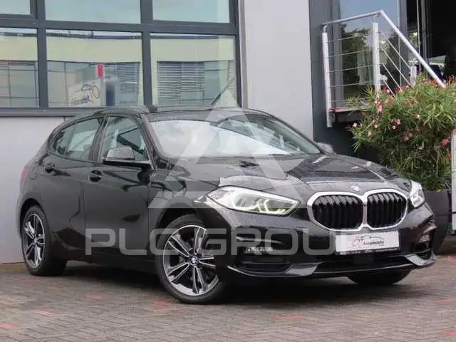 2020 BMW 120