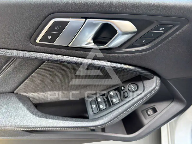 2020 BMW 120