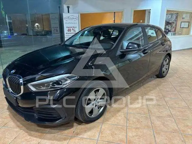 2020 BMW 120