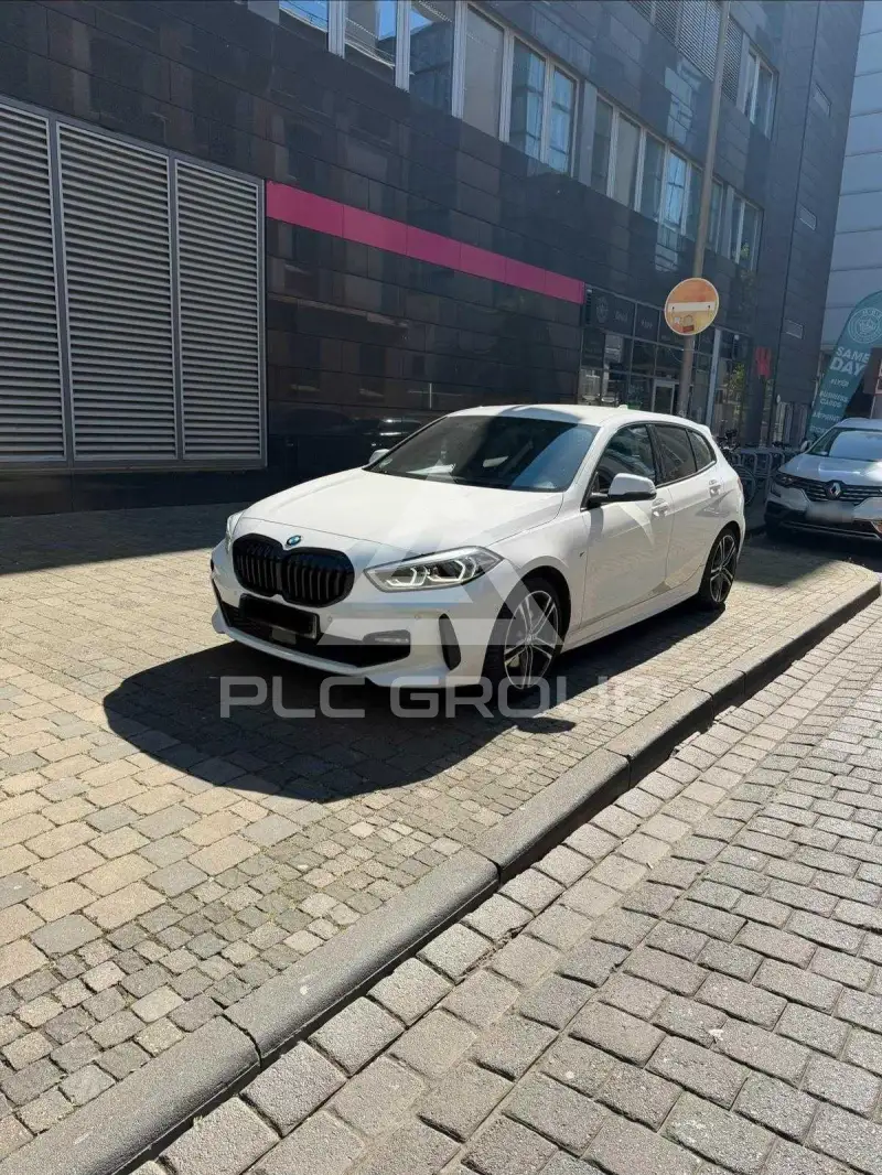 2020 BMW 120