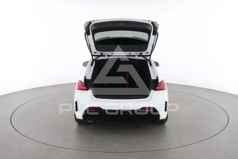 2020 BMW 120