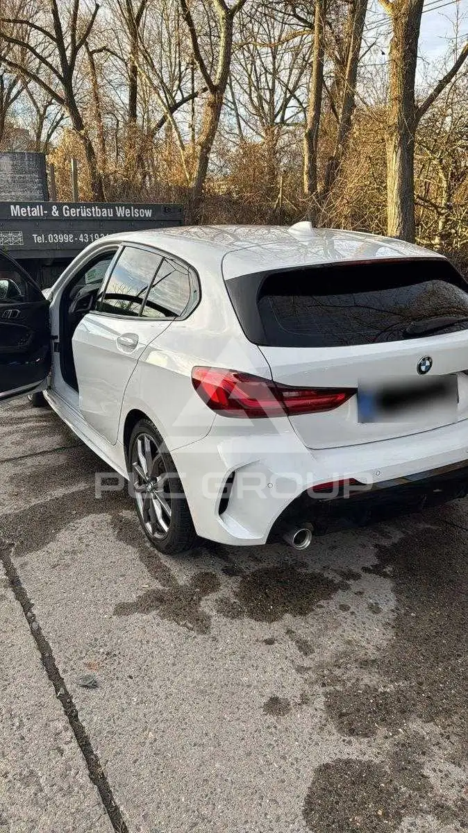 2020 BMW 120