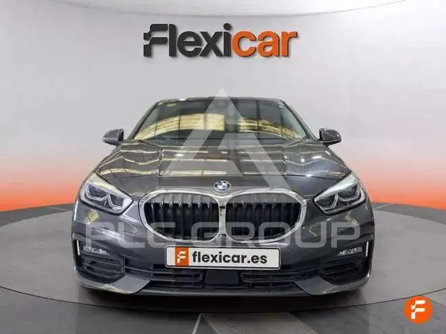 2020 BMW 120