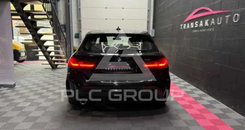 2020 BMW 120