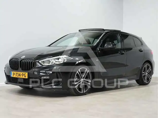 2020 BMW 120