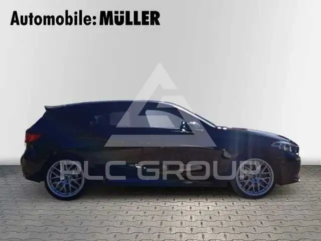 2020 BMW 120