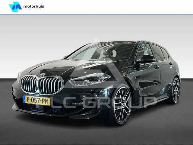2020 BMW 120