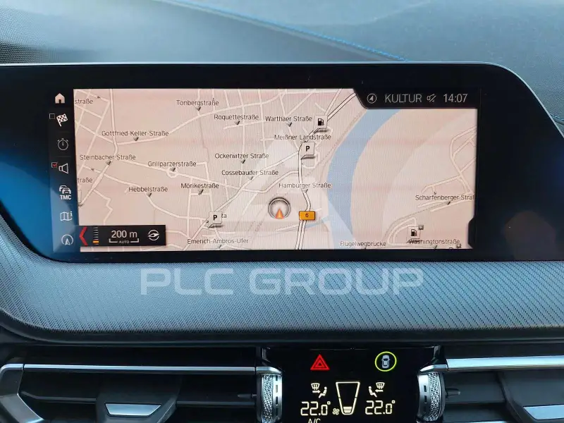 2020 BMW 120