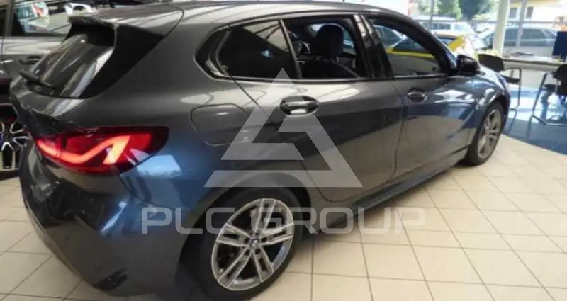 2020 BMW 120