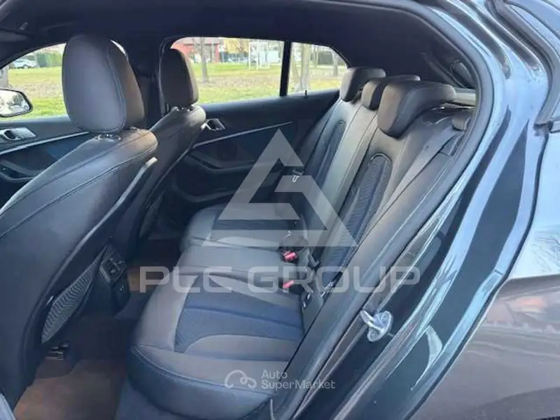 2020 BMW 120