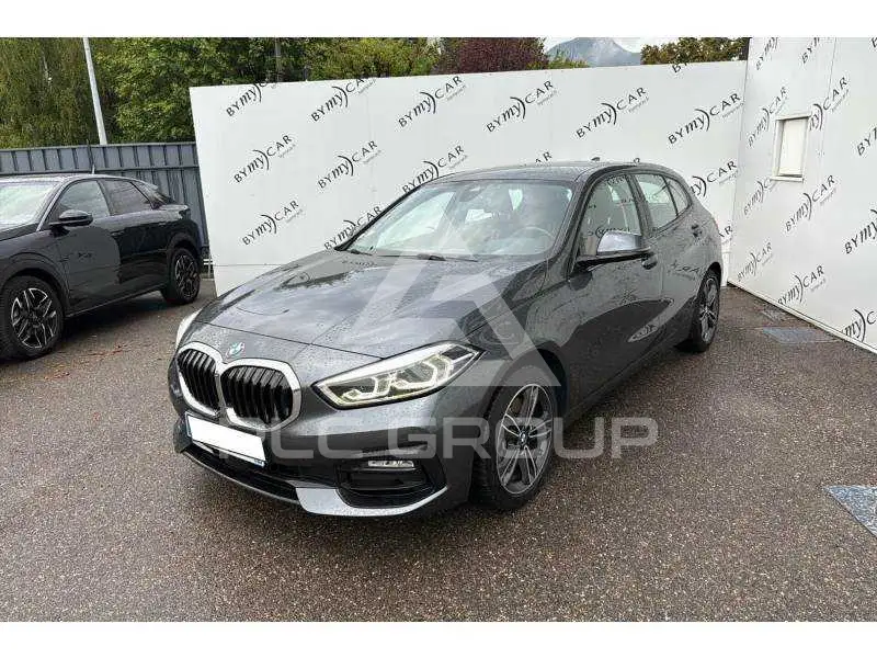 2020 BMW 120
