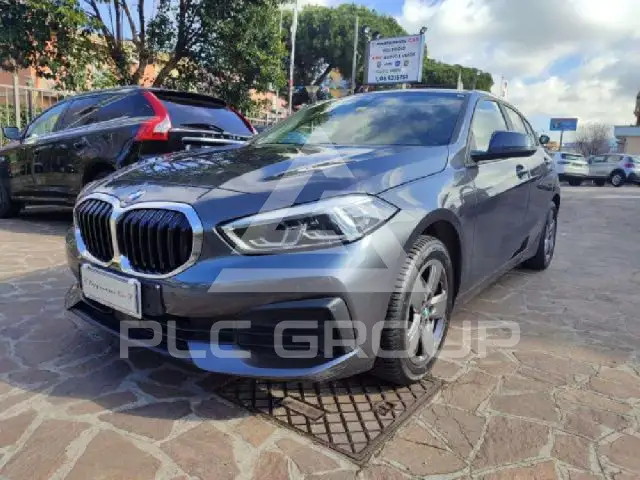 2020 BMW 120