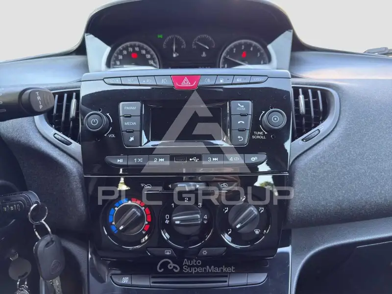 2020 Lancia YPSILON