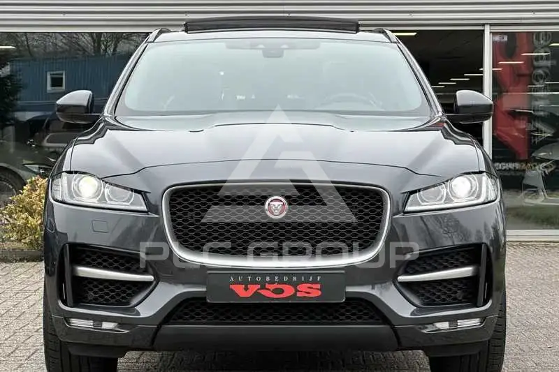 2020 Jaguar F-PACE