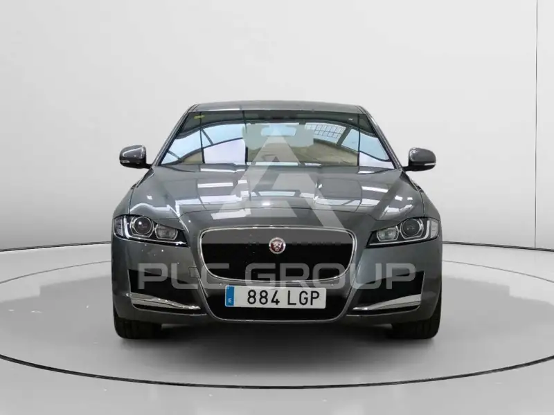 2020 Jaguar XF