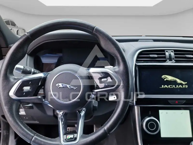 2020 Jaguar XE