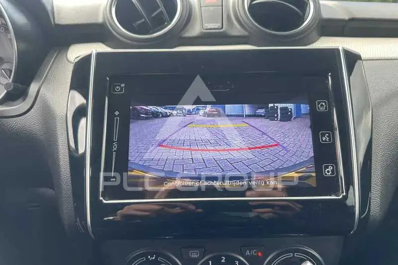 2020 Suzuki SWIFT