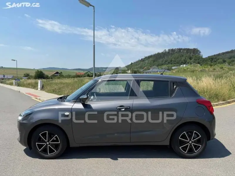 2020 Suzuki SWIFT