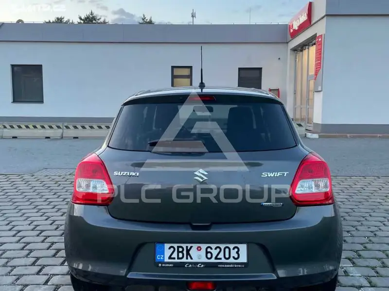 2020 Suzuki SWIFT