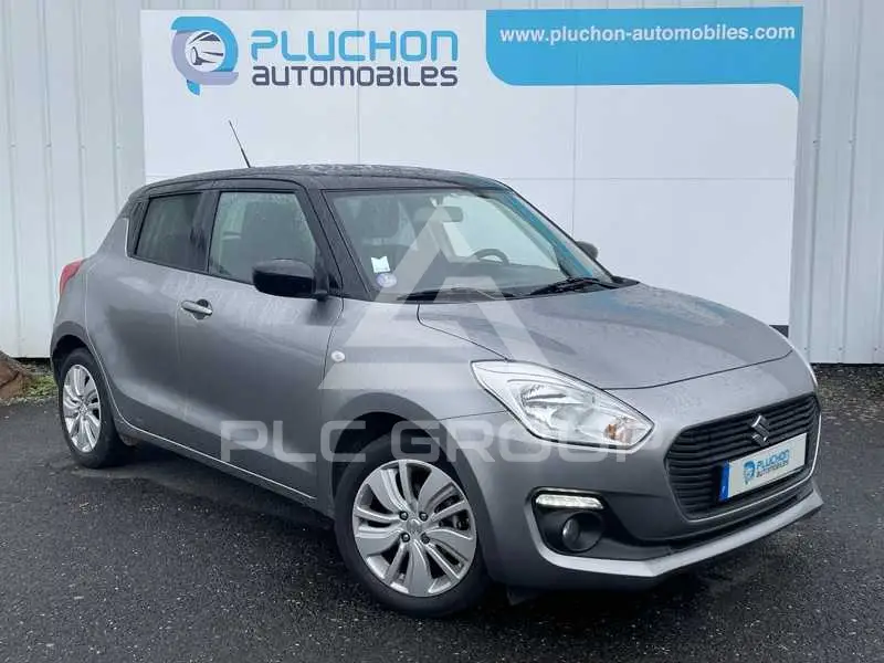 2020 Suzuki SWIFT