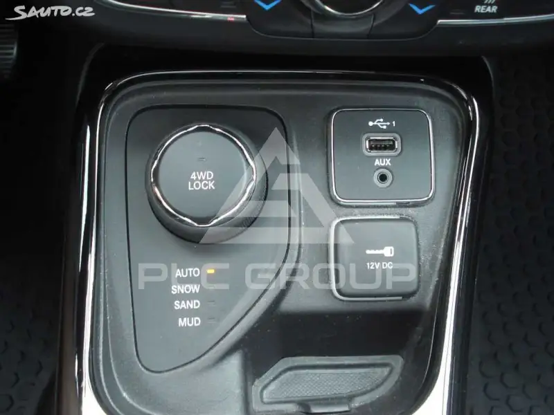 2020 Jeep COMPASS