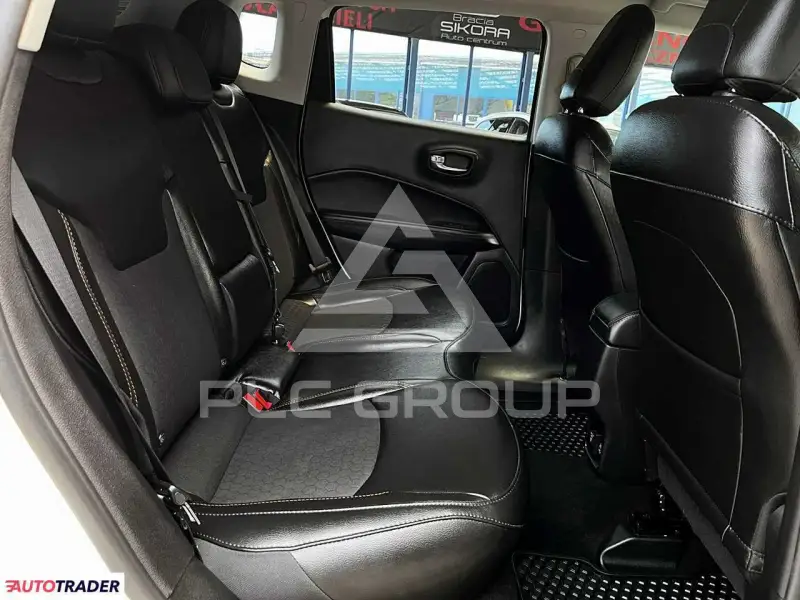 2020 Jeep COMPASS