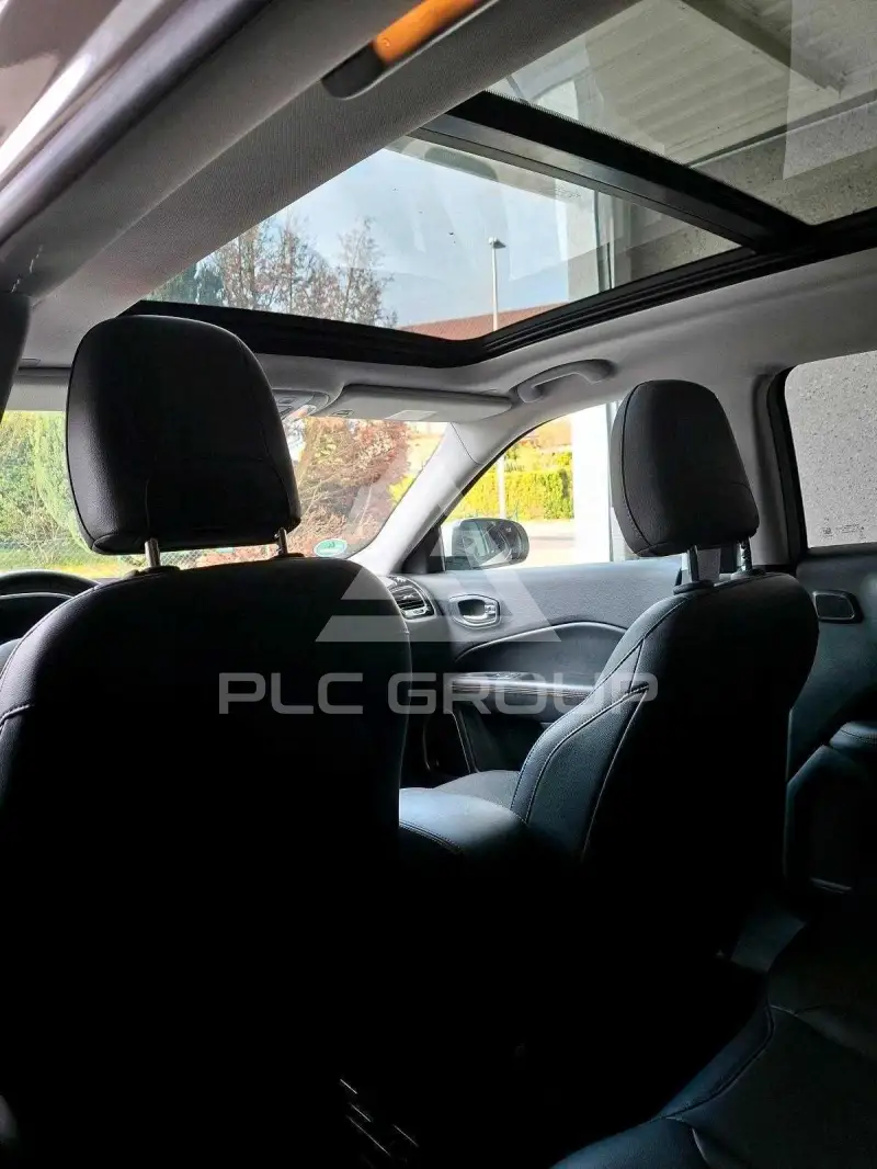 2020 Jeep COMPASS