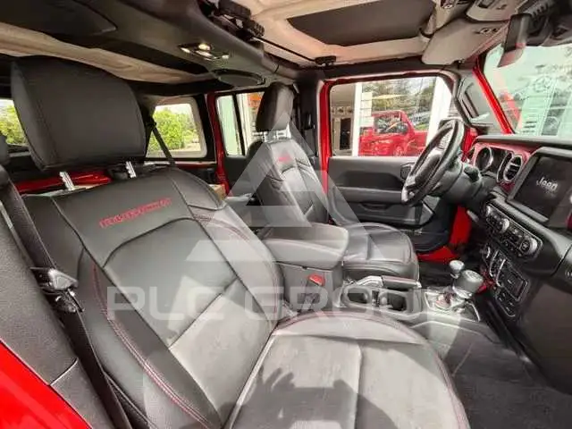 2020 Jeep WRANGLER