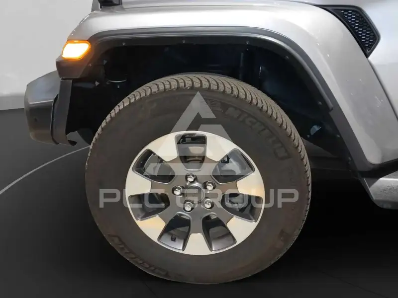2020 Jeep WRANGLER