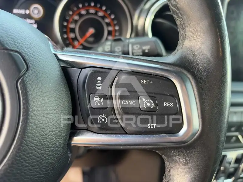 2020 Jeep WRANGLER