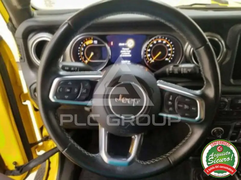 2020 Jeep WRANGLER