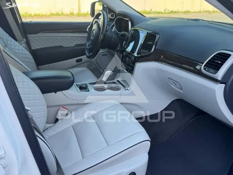 2020 Jeep Grand Cherokee